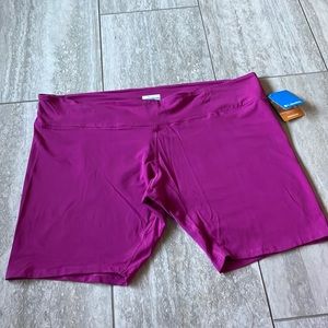 3X WOMEN’S COLUMBIA PINK SHORT